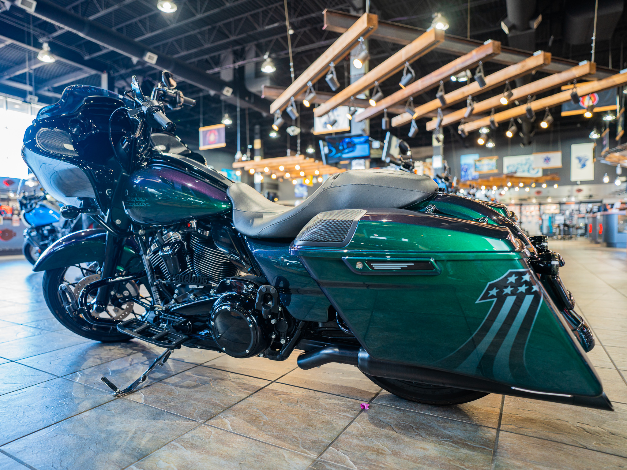 Harley davidson venom green deals