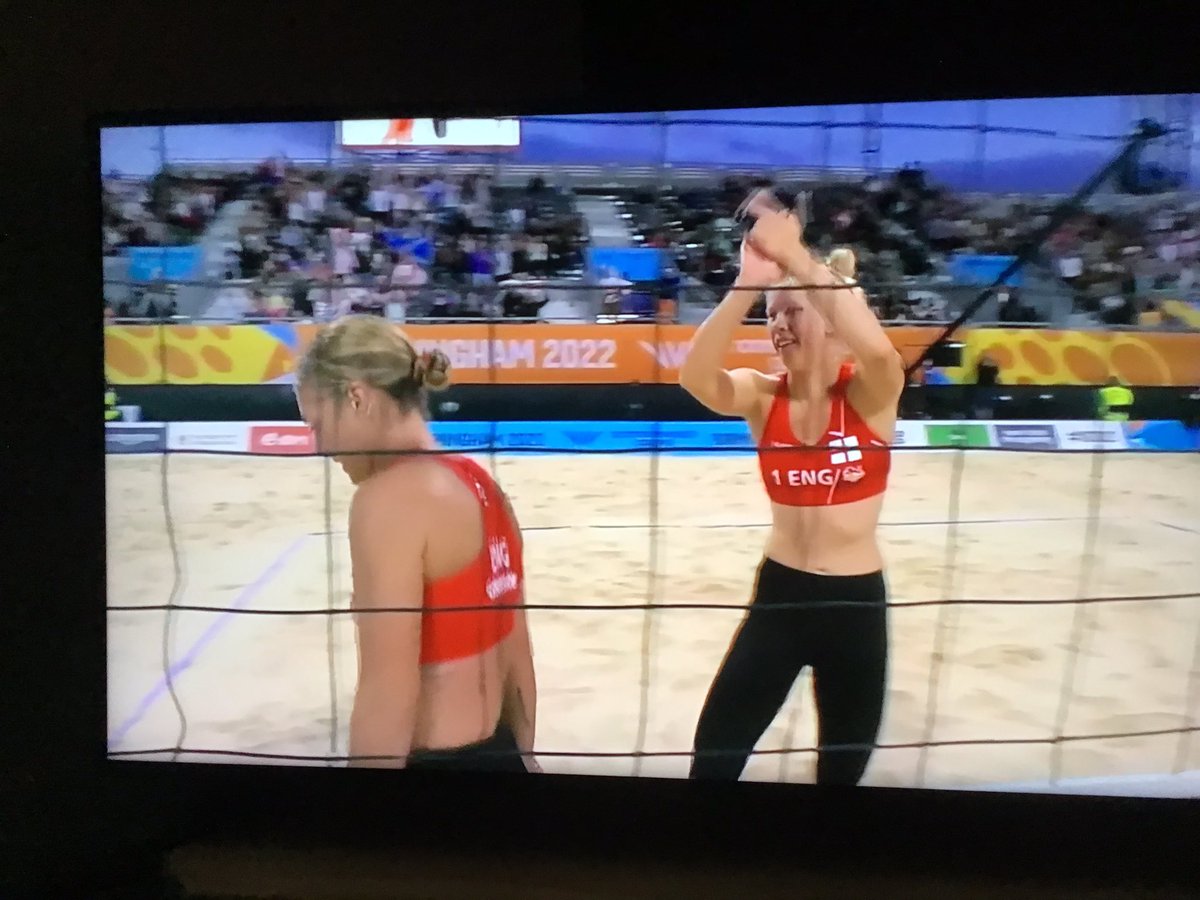 Burnham_PE's tweet photo. More sporting success this evening on the #beachvolleyball court! Well done @Jess_Grimson &amp; @daisomumbo 👏🏻👏🏻👏🏻🏐🤩🤩🤩🤾🏼‍♀️ @VballEngland #B2022 #Birmingham2022CommonwealthGames @ActiveEssex @afPE_PE @ThisGirlCanUK https://t.co/jq0zabQhsW