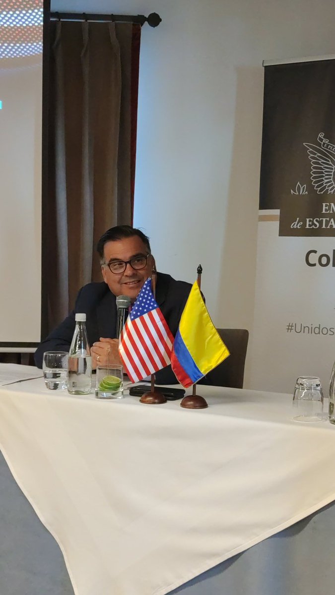 technoymas's tweet image. Lanzamiento oficial de la agenda académica #ANDICOM2022 con la representación del país invitado, en cabeza de Francisco Palmieri, Embajador ( E) de Estados Unidos en Colombia. @ANDICOM @USEmbassyBogota