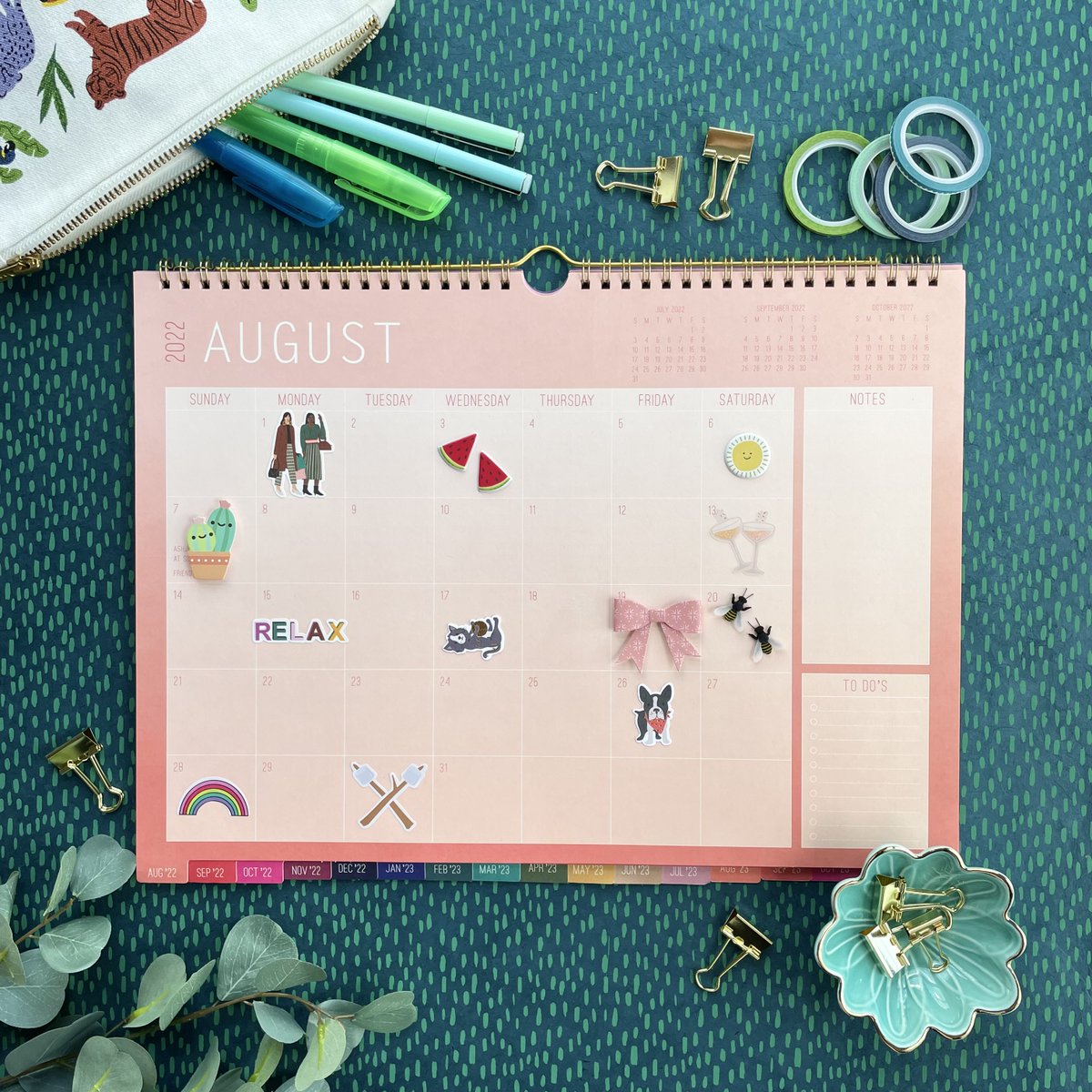 Paper_Source's tweet photo. A new month brings a new edition of The Edit! Find out what we’re loving at Paper Source this month!
Link in stories

#papersource #theedit #may #newmonth #celebrations #calendar #howto #makerfeature #colormood #colorscope #snailmail https://t.co/49eNOH6AKN