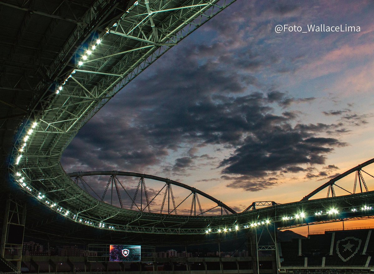 B.F.R ⭐🏟️📸
<a href="/Botafogo/">Botafogo F.R.</a> <a href="/BotafogoFem/">Botafogo Futebol Feminino</a> <a href="/EstNiltonSantos/">Estádio Nilton Santos</a>