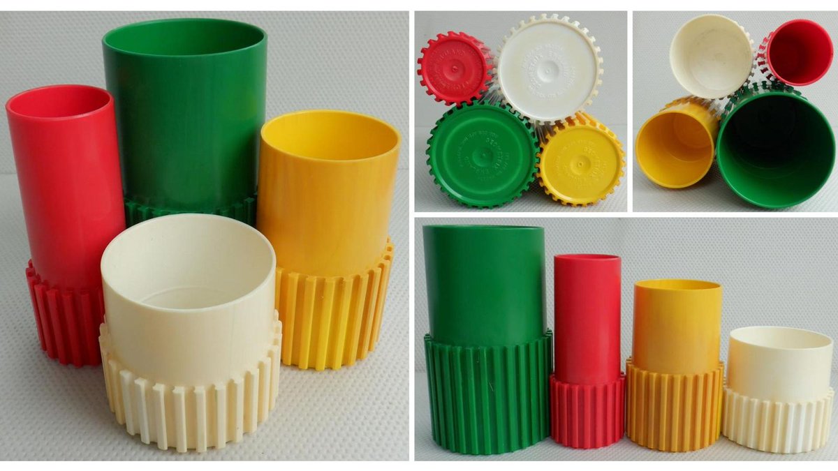 EverRotating's tweet photo. A vintage 4 section plastic Geometrix inter locking desk tidy. 🔴🟡⚪🟢
🛒 https://t.co/DjEoKnph6t
#Vintage #VintageOffice #VintageForSale #VintageStationery #Geometrix #eBay https://t.co/4H0vPIeDvB