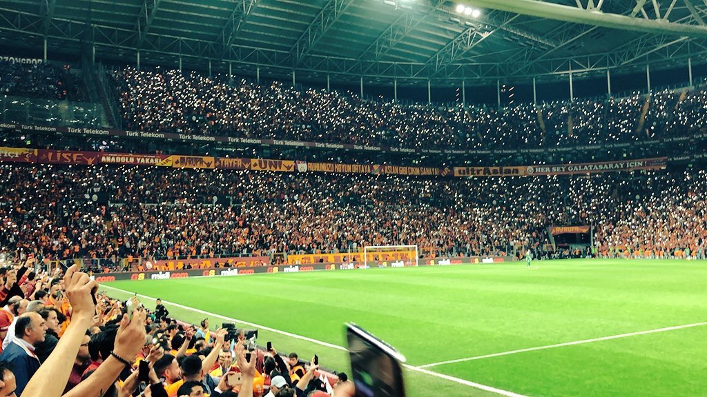 Sevdan Uğrunda Ölünecek Kadar Güzel ✍️
- <a href="/GalatasaraySK/">Galatasaray SK</a> .