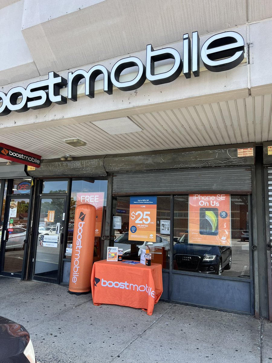 vtruongcao's tweet photo. If you don’t need #FREEtables we will gotchu with the great savings and smokin deals!!  @boostmobile 5694 Rising Sun Ave &amp; 829A Adams Ave #FamilyPlans #BoostShield #thevipboost #BackToSchool #PhillyEvents https://t.co/hpDjeWmE2m