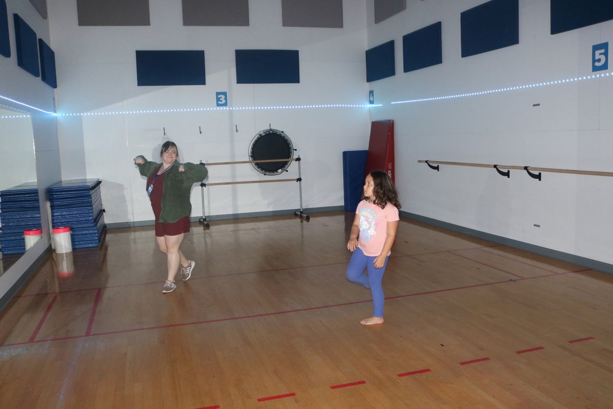 Herald_TonyB's tweet photo. 'TikTok Dance' tutorial @JCCYoungstown. https://t.co/tNJ3hKeQ9P