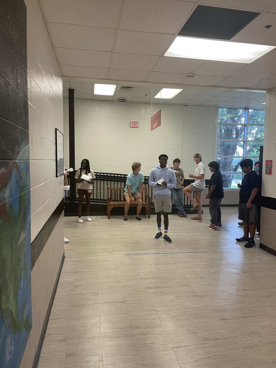 GustinEdVenture's tweet image. To actually learn something you need to be involved! Teachers don’t “cover” things we TEACH! These Ss are better when they are active learners. And I am a better teacher b/c of them! #AnswerQuestionsWithQuestions