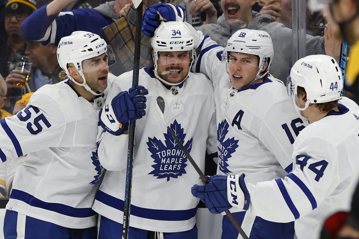 Who are you taking to be the 2023 Atlantic Division Winner?

Toronto Maple Leafs +200
Florida Panthers +225
Tampa Bay Lightning +250
Boston Bruins +900
Ottawa Senators +2500
Detroit Red Wings +2800
Buffalo Sabres +6600
Montreal Canadiens +10000

#RawKnucklesPodcast https://t.co/VtGoF0sUyW