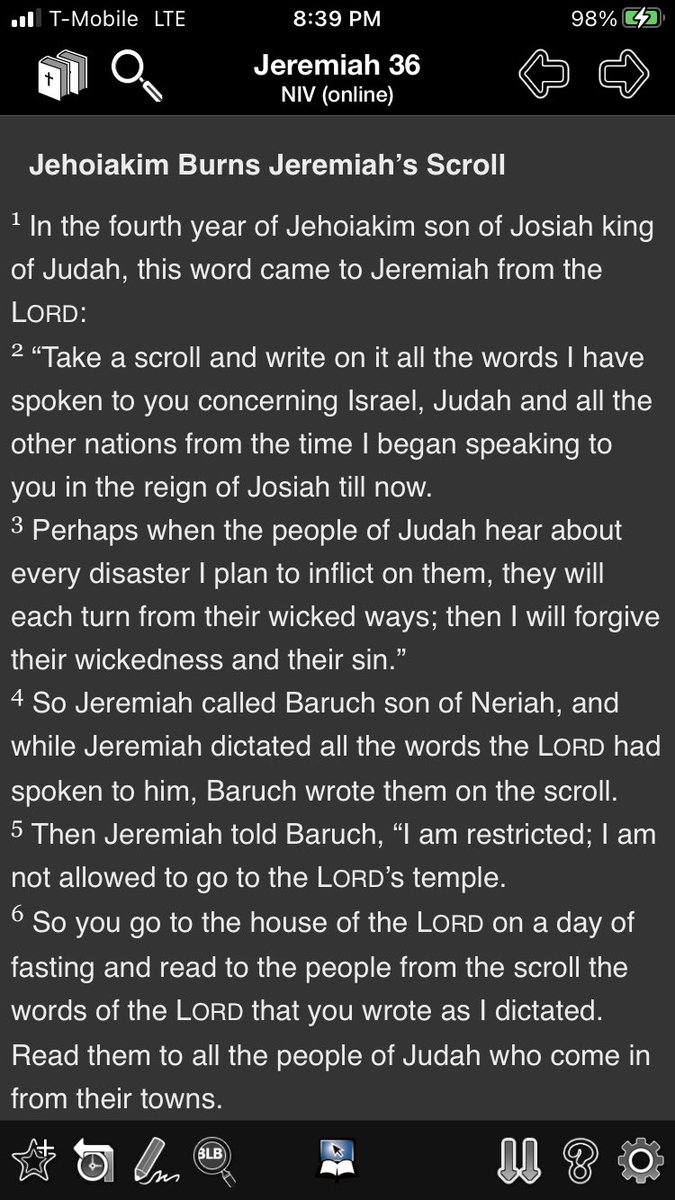 ArmchairTheo's tweet photo. In the Bible, the folks who burn books are the bad guys. #Jer36 https://t.co/Xrjn7HxTbA