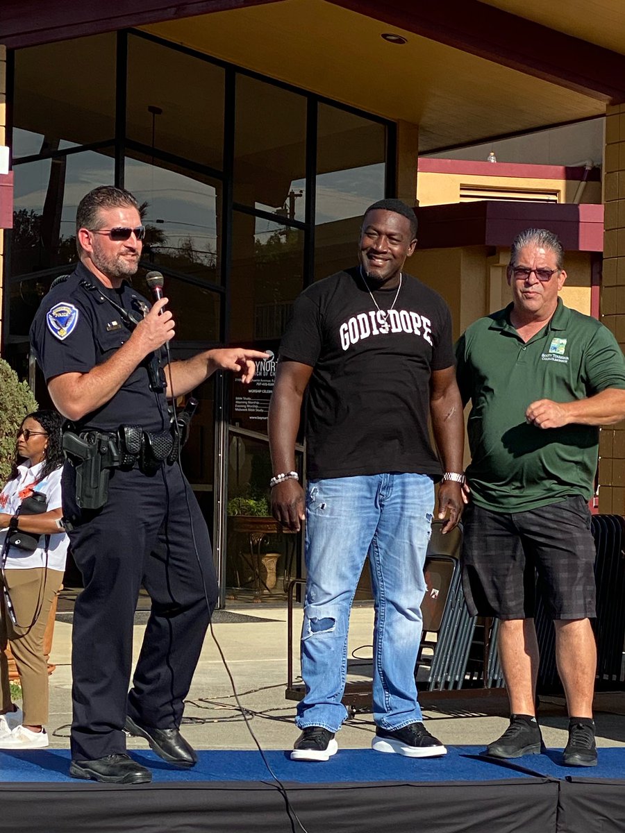 Hanging out with councilman Tonnesen and Pastor Sam Morris at Bay North Church. Swing by their event, they are rocking and rolling. #nno2022 #ffpd