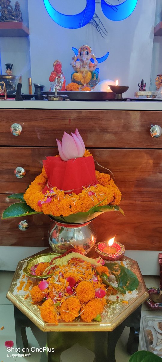 astrobadri's tweet photo. Let's celebrate your birthday with the blessing of Almighty 🙏 
Get your Annual Horoscope casted &amp; Birthday pujan done by #Astrobadri 

Connect @9450002990.
Happy #BirthdayCelebration🎈🎂

#रुद्राभिषेक #हिंदू #sanatandharma #hindu #जन्मदिन #janmdinpujan  #varshfal #Horoscope2022 https://t.co/eNMt2rakyA