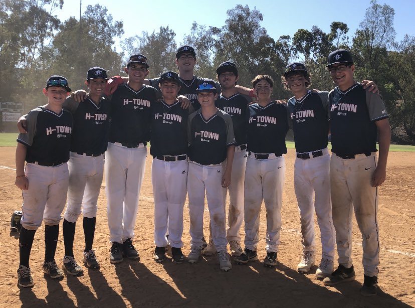 Good looking group of Emery Jaguars competing in the Maccabiah Games in San Diego!!  Can’t wait to get these guys back on campus and start preparing for the 2023 season!!  #ControlThePACE