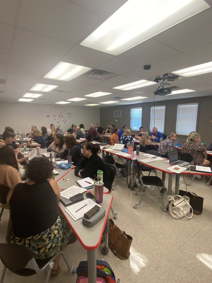 MrsStilianouCVA's tweet photo. Great day of collaboration, planning, and preparation today at CVA! Thank you Vito’s Pizza and Ms. Gretton on behalf of CCEA for the great lunch and dessert today! Looking forward to an amazing school year! https://t.co/kpNOhFWnyM