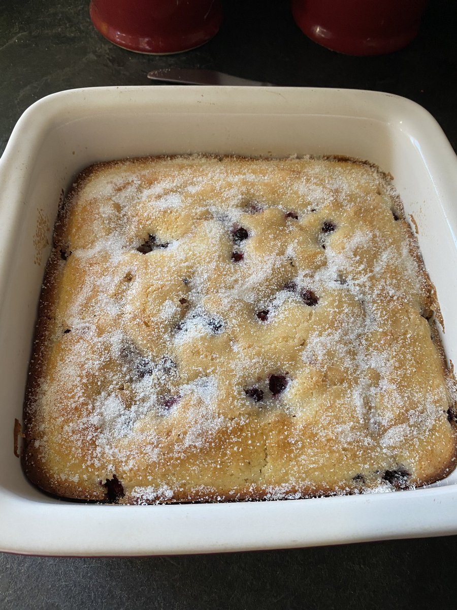 AnnaWal09's tweet photo. Turned those wild blackberries my friend and I picked last night into a blackberry cobbler. #baking #inthekitchen https://t.co/C469wdz1oR