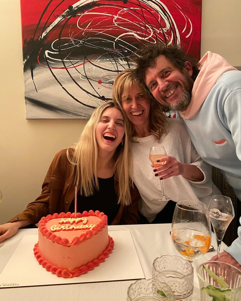 benzagram's tweet photo. ⇥ •18.08.21• - ¡@martibenza hace un año vía feed! https://t.co/CuP8EuJVM3