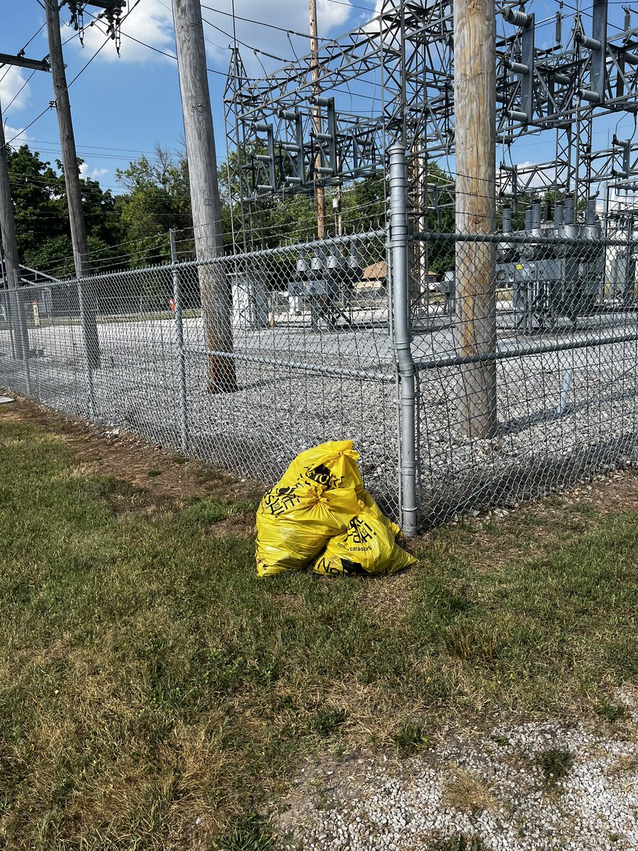 GreenQueenCity's tweet photo. Our second official pickup was a lot quicker and smaller, but still prevented five bags worth of pollution from making its way to Wilson’s Creek https://t.co/uIQhTJL5QK