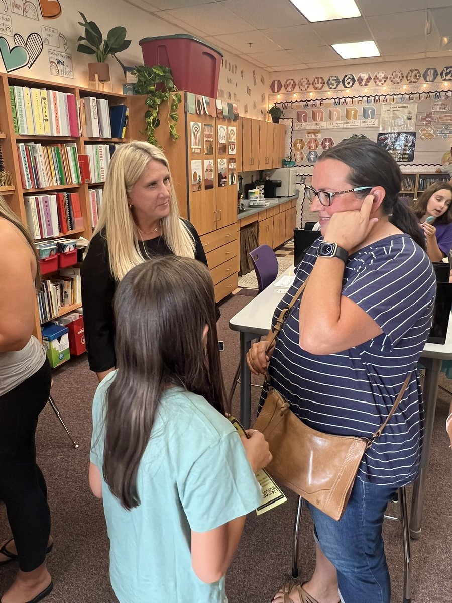 Las Sendas Elementary MPSAZ tweet media