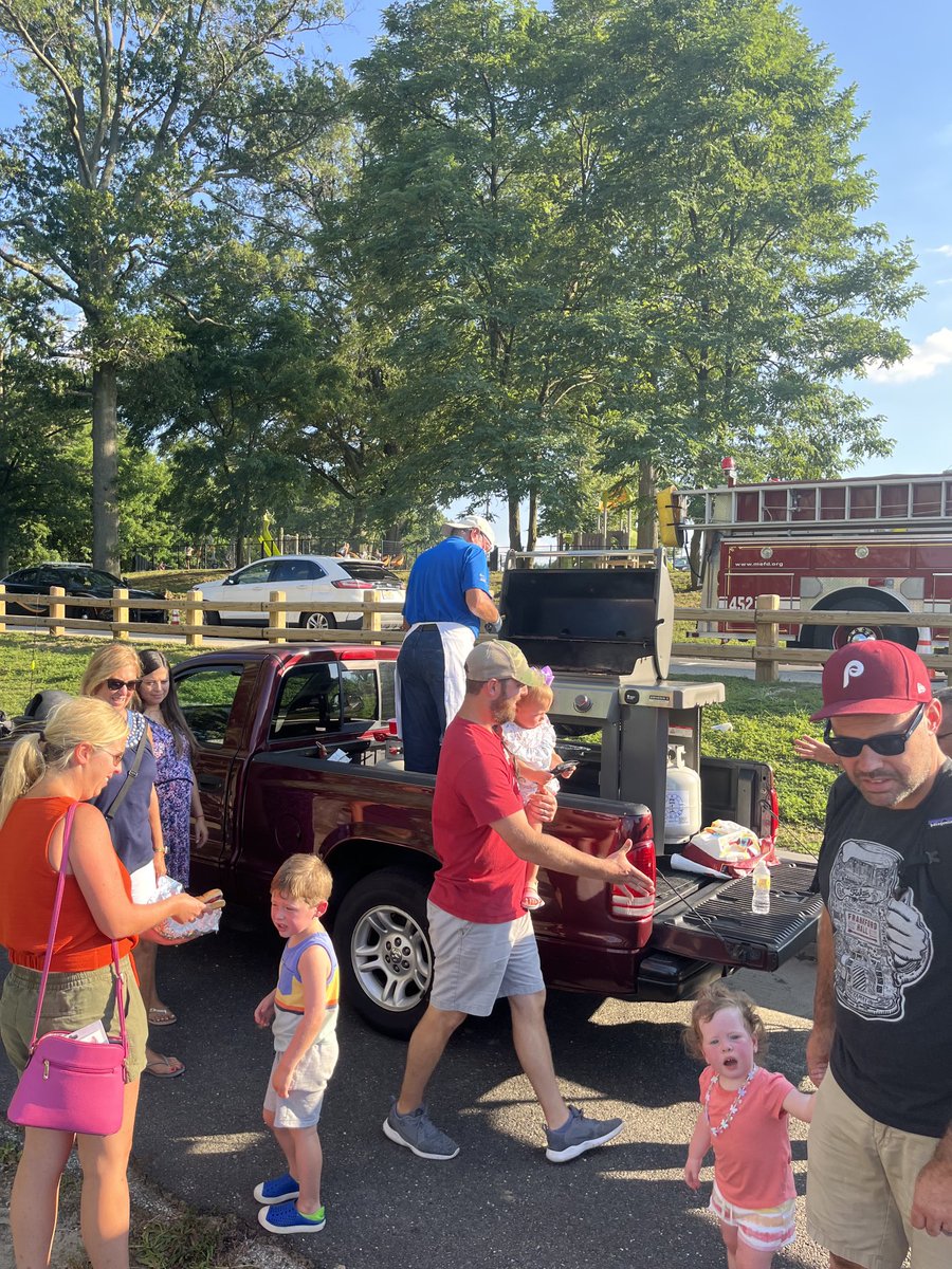 Michael Hunter tweet media