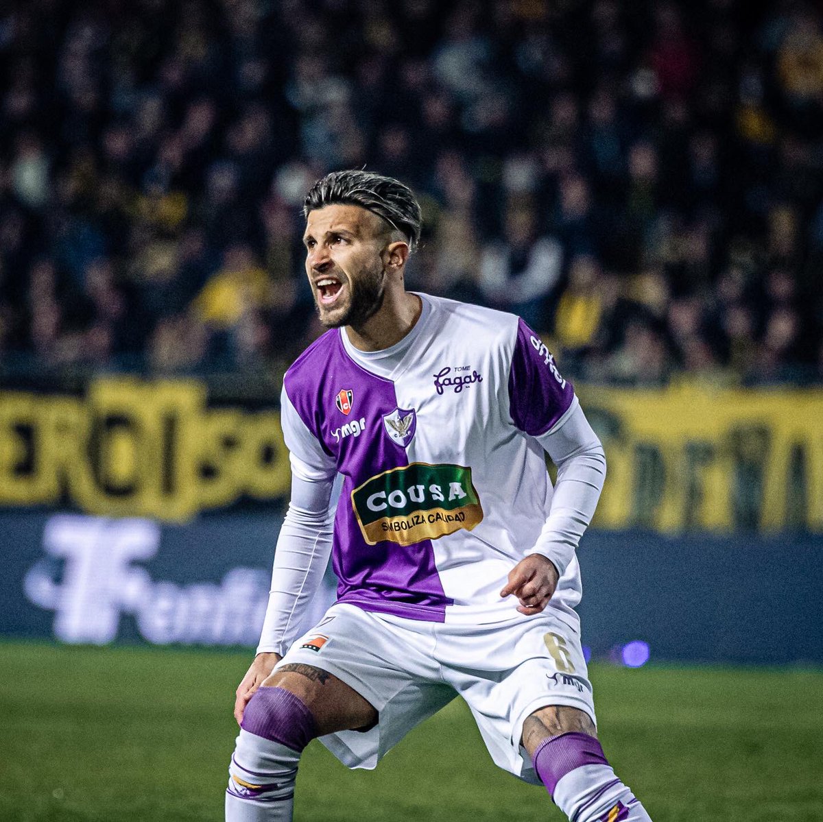 GermanTriunfo97's tweet photo. El fútbol siempre da revancha dicen. Y sin duda que para mi, ayer, fue una de esas. Un placer que haya sido con ustedes, sin dudas lo hizo más especial ! Somos privilegiados de pertenecer a este grupo. Esto sigue ! Vamos el Ave !!! 🦅💜👊🏼 https://t.co/neWivnwpo6