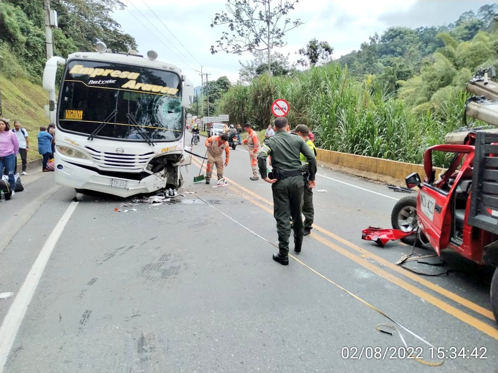 Bomberos Chinchiná tweet media
