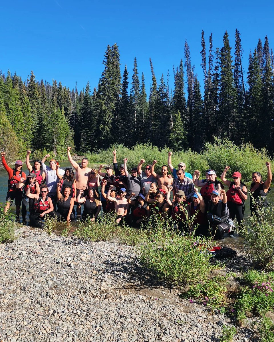 SamxNguyen's tweet photo. Beyond honoured to be invited by the Wet'suwet'en @Gidimten Hereditary Chiefs to go rafting on the Wedzin Kwa.

What a powerful way to start the #PeaceAndUnitySummit 

The @BCRCMP welcomed us by arrested two indigenous land defenders on ridiculous charges

#AllEyesOnWedzinKwa https://t.co/dgh7FlpK0Q