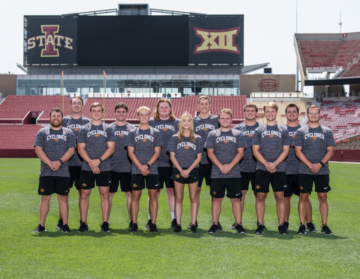 CycloneEQUIP's tweet photo. 🚨The 2022 Football EQ Staff🚨

Cyclone Country… Let’s Ride!

🌪🏈 https://t.co/hgWNXZx6h9