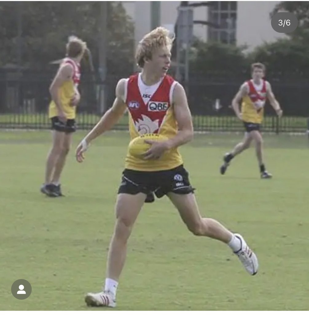 LOL at the crime scene <a href="/Telstra/">Telstra</a>
• #ad 
• #telstra20years