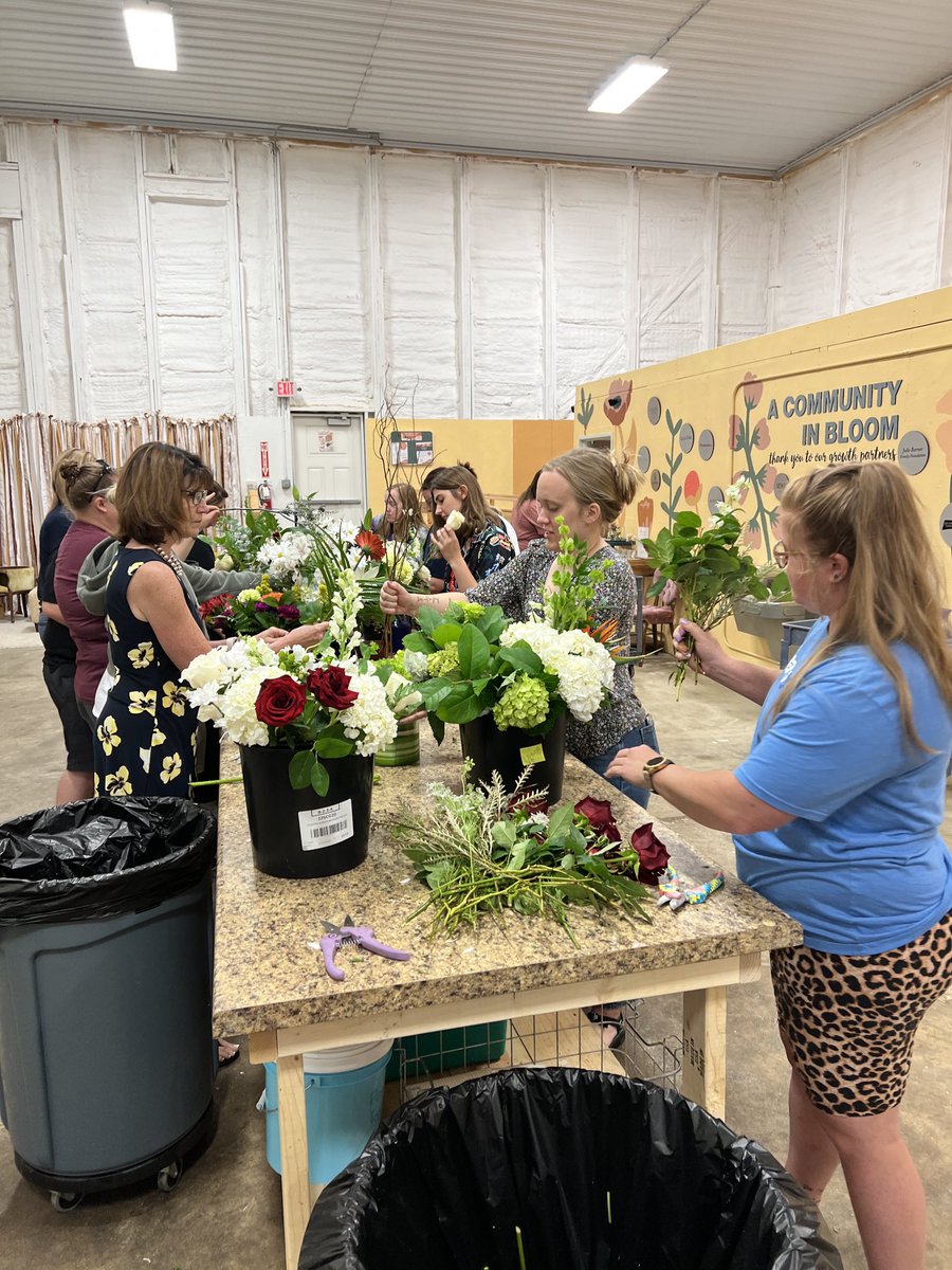 CCRIShannon's tweet photo. Thank you @hopebloomsnd for hosting @CCRIMoorhead today to help support your wonderful mission! You make an incredible impact in our community! #CCRIThanksYou for all you do for our community! https://t.co/7J8VD75t6F