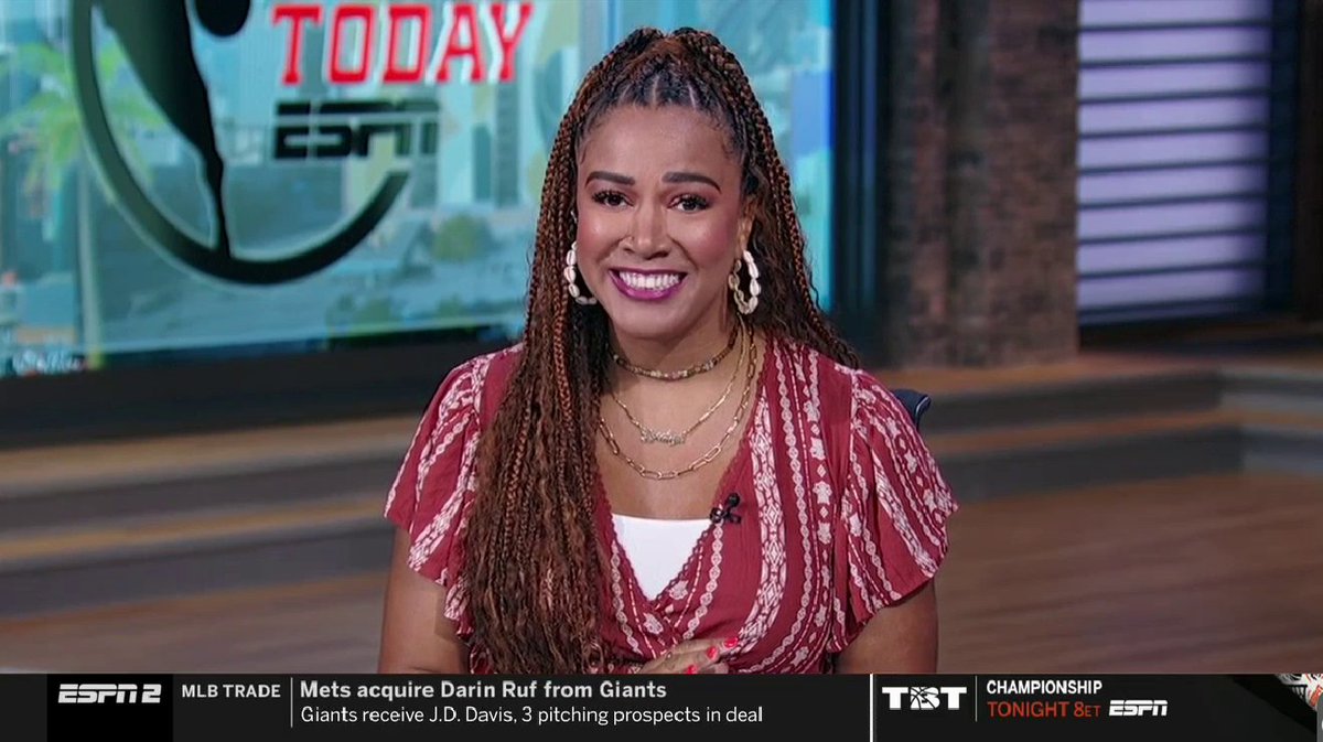 TheATLEye's tweet photo. Quick shout out to Rosalyn GOLDEN-BROWN Onwude. lol 😄 #NiceTan @ROSGO21 https://t.co/DWNmZLort1
