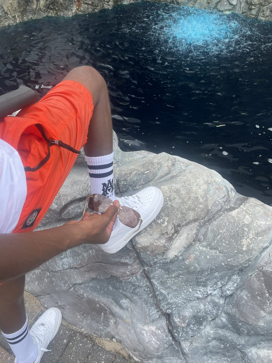 YoungGlide's tweet image. Chapter XIX🦺🧡 #LLDAMEN #19