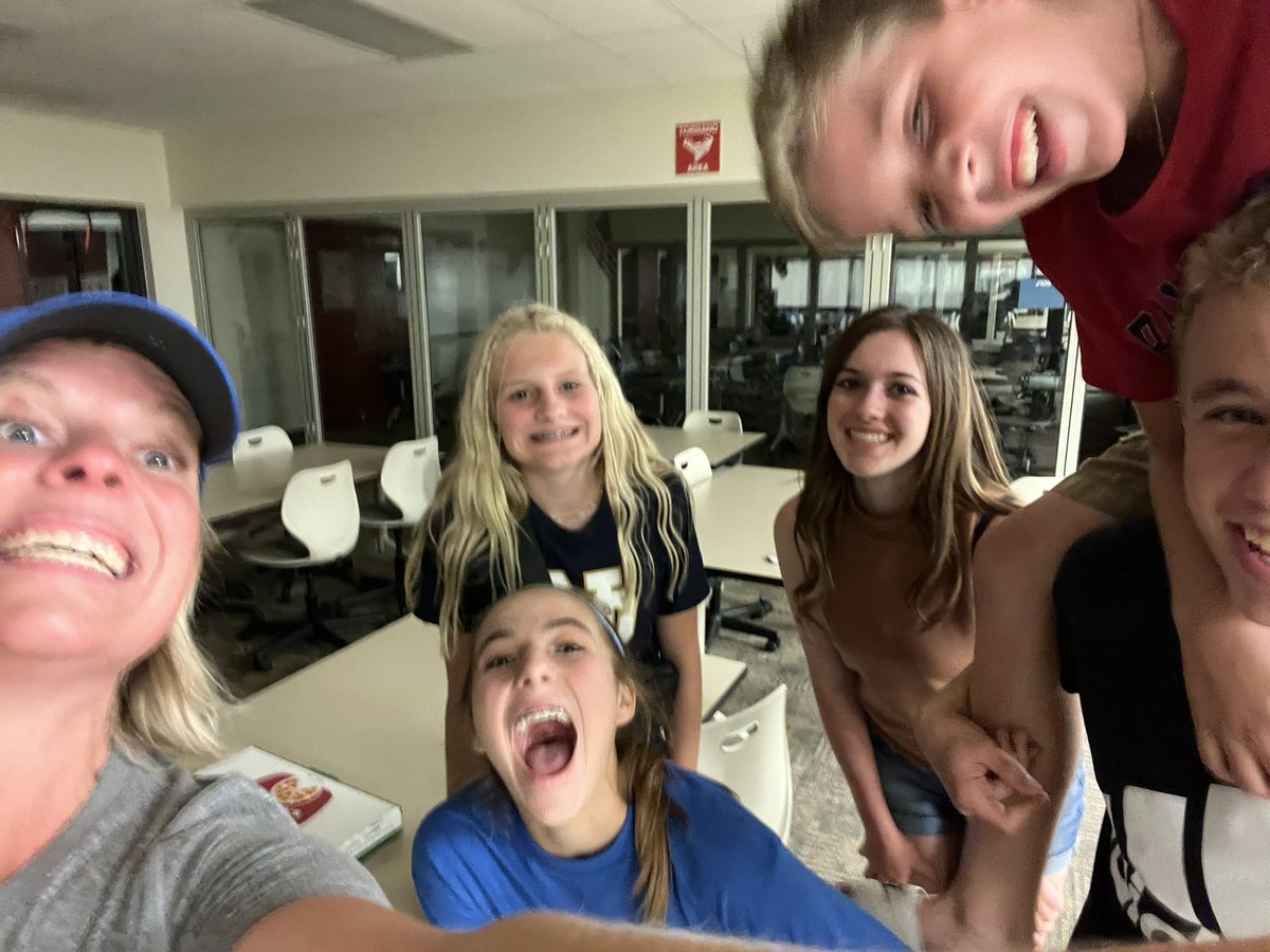 Jill McGrath tweet media