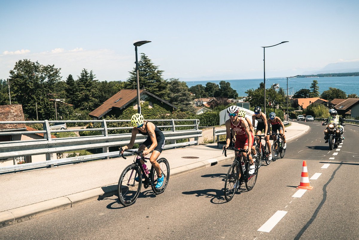 triathlondenyon's tweet image. Ce week-end, Nyon va vibrer pour le triple effort avec plus de 2’000 triathlètes amateurs et les Championnats suisses le dimanche 7 août. Un programme de choix pour cette 33ème édition, CP: bit.ly/3d2f9Ab
#trinyon
@VilleNyon @LaCoteJournal @MyNyonRegion @SwissTriathlon_