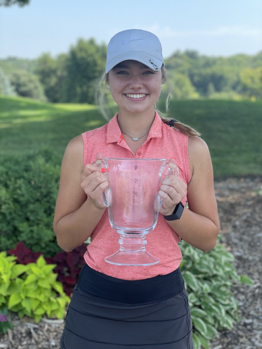 Carly Bea Brown tweet media