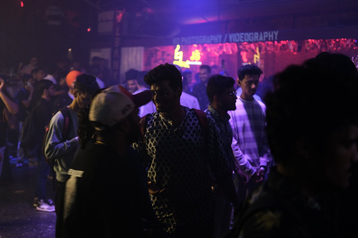 LBank_Exchange's tweet photo. 🎉Hey, India thank you for your showing excellent support and interest!💛
🚀Big shoutout to all users that came to our last but not least #LBankShow in #Mumbai
Make sure to stay tuned maybe your city is next🧐
@LbankIndia
#cryptocurrency #LBank https://t.co/8ZEOj8FtK9