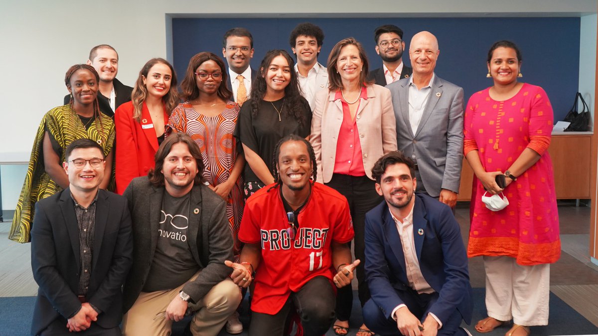 Excited to finally welcome our 2⃣0⃣2⃣0⃣ class of #SDGYoungLeaders at <a href="/UN/">United Nations</a> Headquarters 🤩

I'm proud to see you continuously carry out your important work on promoting the #GlobalGoals worldwide with &amp; for youth during the past 2 years despite pressing challenges like #COVID19 🙌