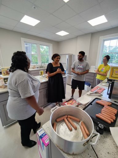 CityofColumbia's tweet photo. Councilwoman @aditisrivastav is visiting Hyatt Park Keenan Terrace for #NationalNightOut 
•
#WeAreColumbia https://t.co/aVU89k1ZW7