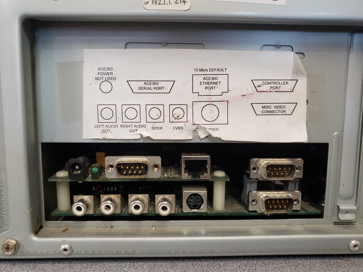 _ScatoLOGIC_'s tweet photo. Here's the guts of a #VMLabs #Nuon development system. It uses a custom PCB inside a standard Desktop PC chassis and power supply. There is what appears to be a 3rd Party network daughterboard installed on top of the motherboard. https://t.co/NVUtsSNBlt