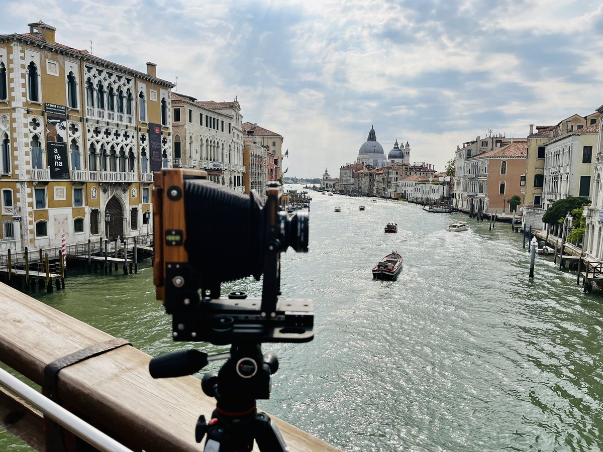 krzyphotography's tweet image. Chamonix 45F-2 photographing centuries-old palaces and Basilica di Santa Maria della Salute by the Grand Canal in Venice, Italy
#largeformat #4x5 #viewcamera #believeinfilm #shootfilm #blackandwhitephotography #analoguephotography #architecturephotography #ilford @chamonixcamera