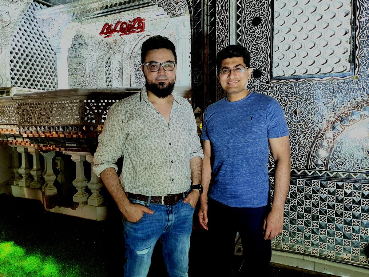 naveed_anwar's tweet photo. Happiness is seeing your students doing so very well. A great meet up with KASBITIANS after a very long time 😊
#students #kasbitians #kasbit https://t.co/4E1DIsFpBg
