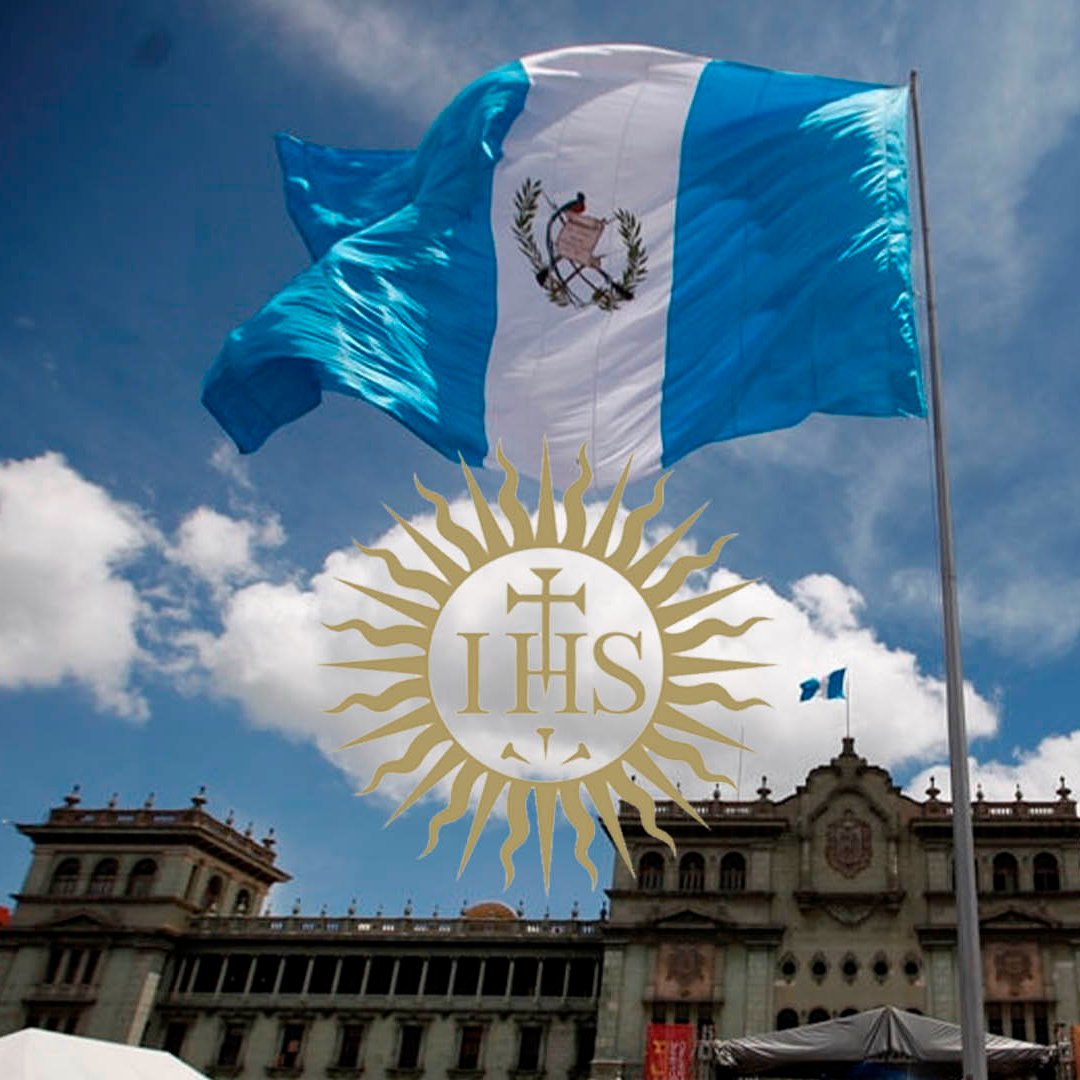 📄✍🏽 La #FamiliaIgnaciana de Guatemala 🇬🇹, en un comunicado compartido por la Universidad <a href="/U_Landivar/">Universidad Rafael Landívar</a>, se manifiesta ante detención de periodista y situación del país
🔗 bit.ly/3P2JUlW

#SomosJesuitas #Guatemala #JusticiaYLibertad #DerechosHumanos <a href="/jesuitascam/">Jesuitas Centroamérica</a>