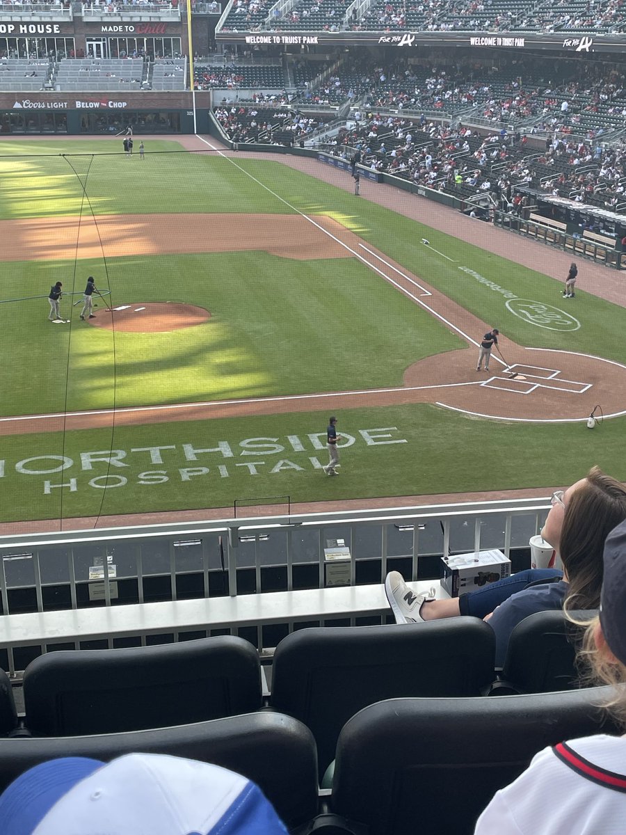 laborguy01's tweet photo. My view tonight in dem padded seats😊#XfinityClub https://t.co/CXjGfwpnu5