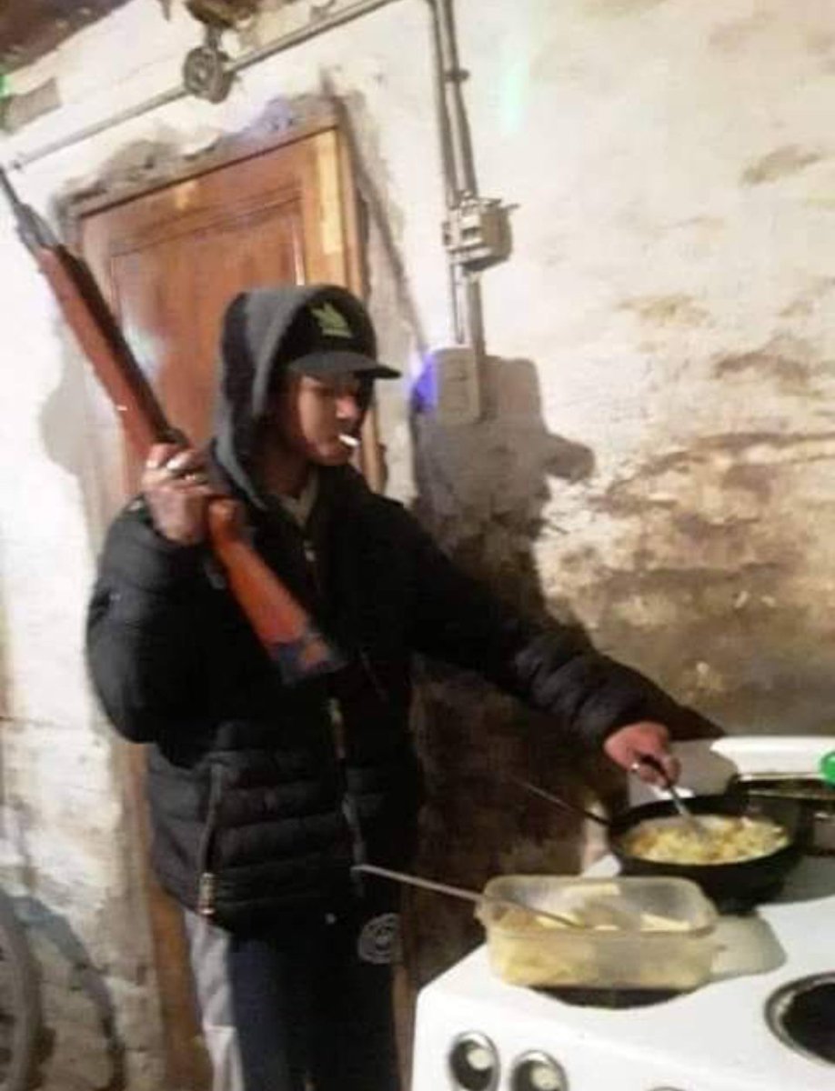 cuando se quieren meter y soy yo el que está cocinando cerra el orto o te mato