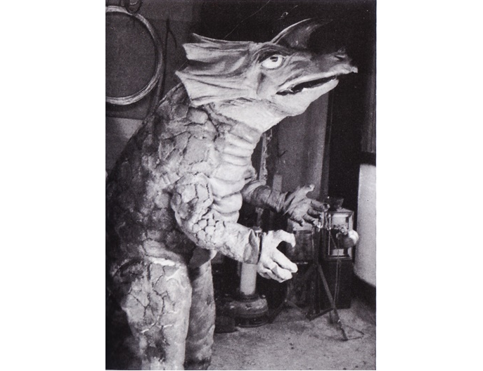 kaiju_tokusatsu's tweet photo. https://t.co/GOY87Cg4ZY
#Agira #Ultraseven #UltraFight #TokusatsuKaijuMaking https://t.co/UsNKUzkrYC