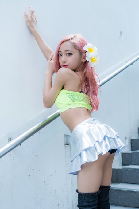 Twitterのコスプレ画像22