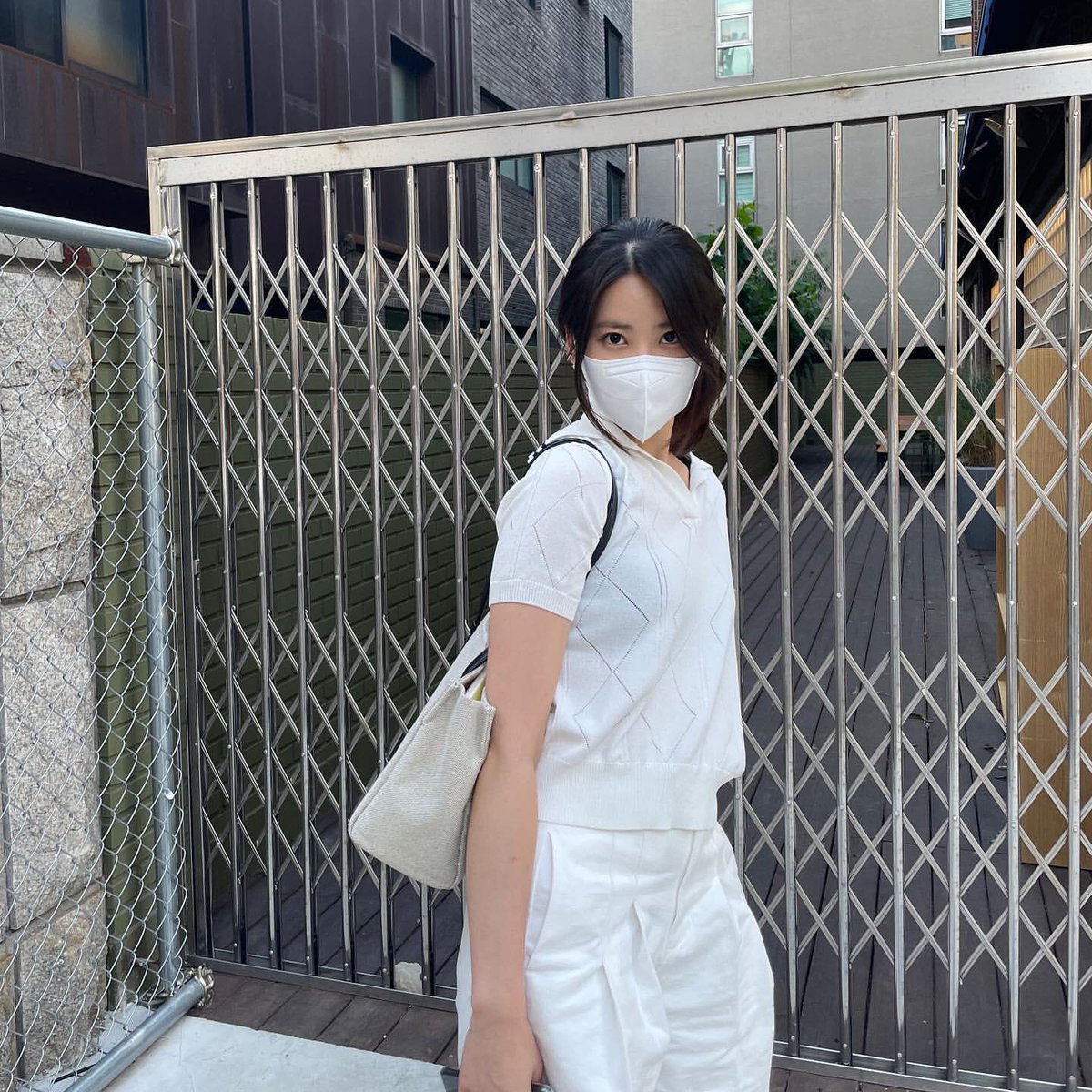 CathyArabFans's tweet photo. [انستقرام] 220729
تحديث حساب ديا كاثي/هيهيون:
أذوب
_M
#DIA #다이아 https://t.co/M5Qjtbf1RD