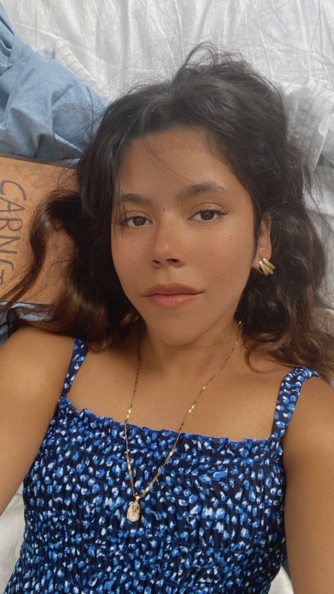 EllyahMina's tweet photo. 𝙹’𝚊𝚒 𝚎́𝚝𝚎́ 𝚕𝚊 𝚙𝚞𝚝𝚎 𝚊̀ 𝙿𝚘𝚙𝚎𝚢𝚎𝚜 𝚙𝚘𝚞𝚛 𝚕𝚎 𝚌𝚘𝚞𝚙
#boringtime #JeanBatLesCouilles #flemme https://t.co/am0uVhRJpG