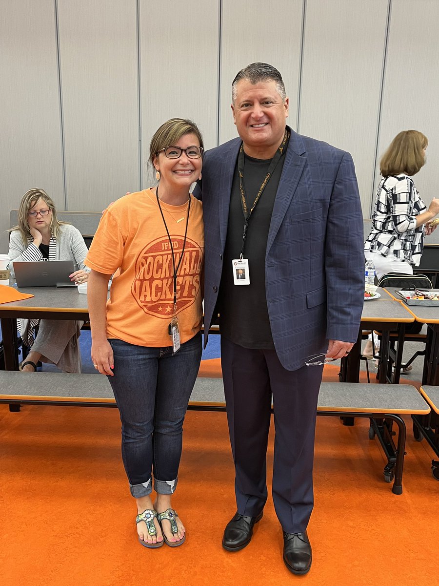 Laura Adirana Mejia tweet media