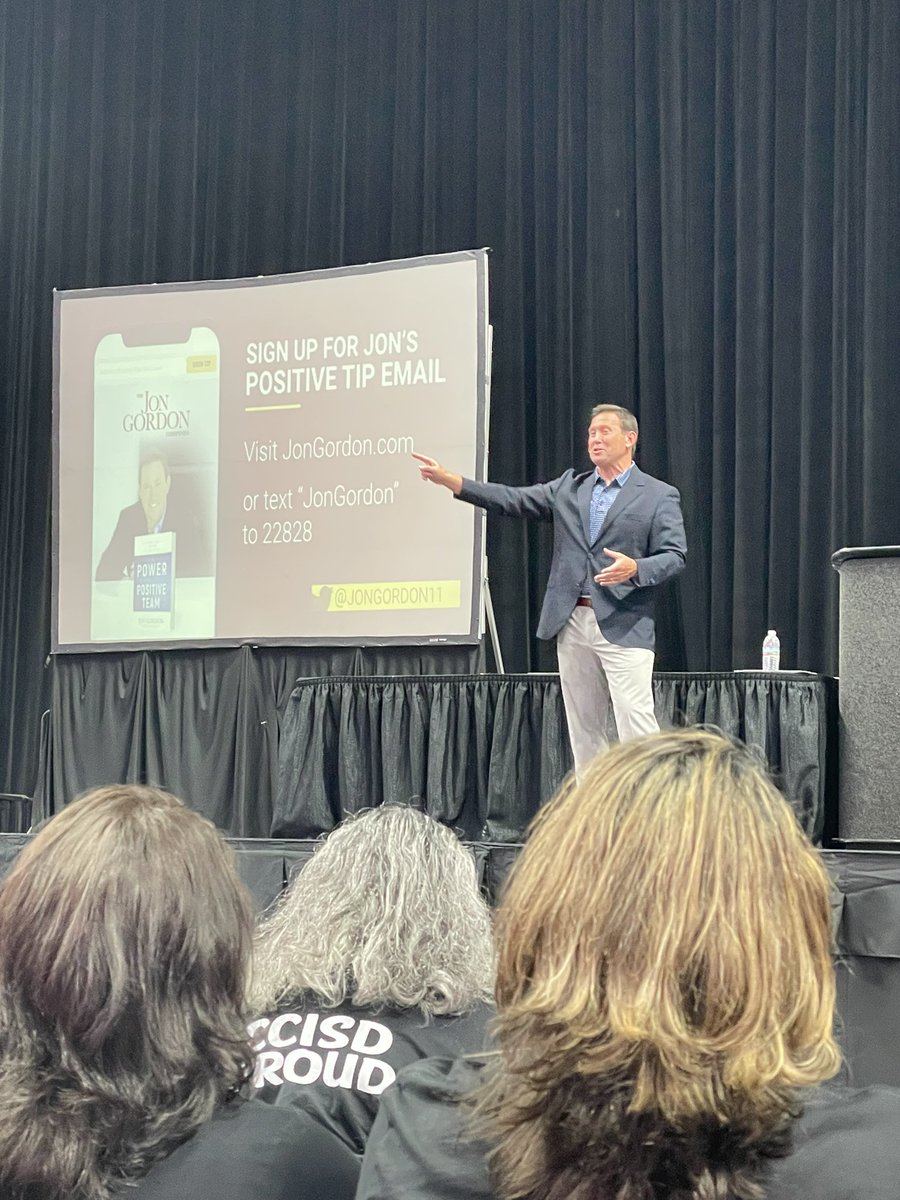 ALavigne1108's tweet photo. Such a great experience listening to @JonGordon11 as we kick off this school year! We are the culture! I will work on the 4 Cs. #investintheroot #ccisdproud https://t.co/8988Y7zlWp