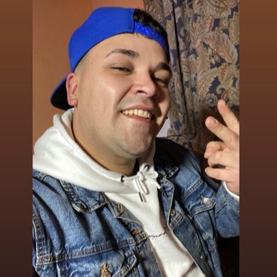Paablo_g98's tweet photo. #NuevaFotoDePerfil https://t.co/3IXkfrKfOY
