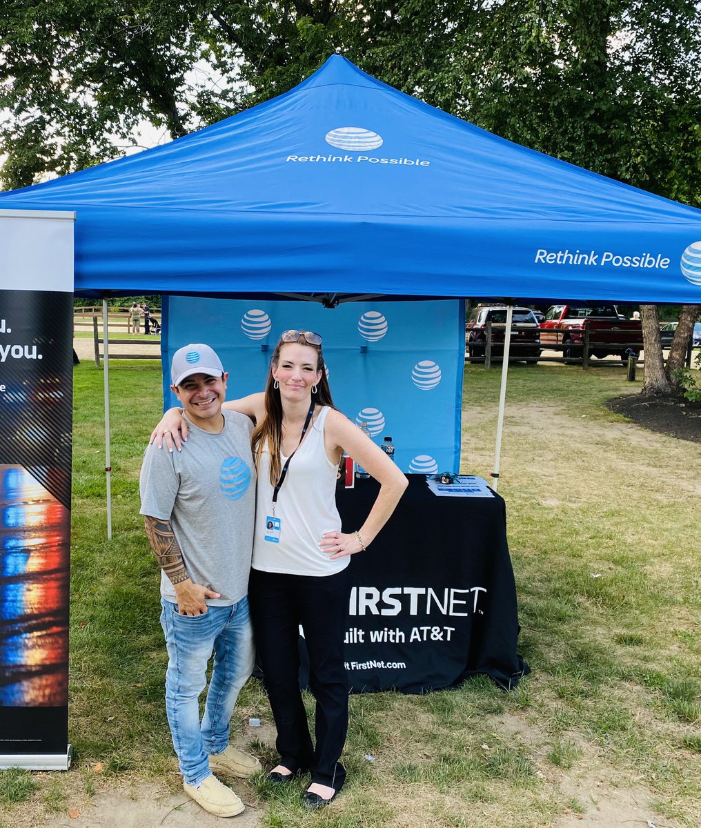 National Night Out in full swing. <a href="/FirstNetAlyssa/">Alyssa Marchant</a> <a href="/RogueLeaderIHX/">Jeff Smith</a>