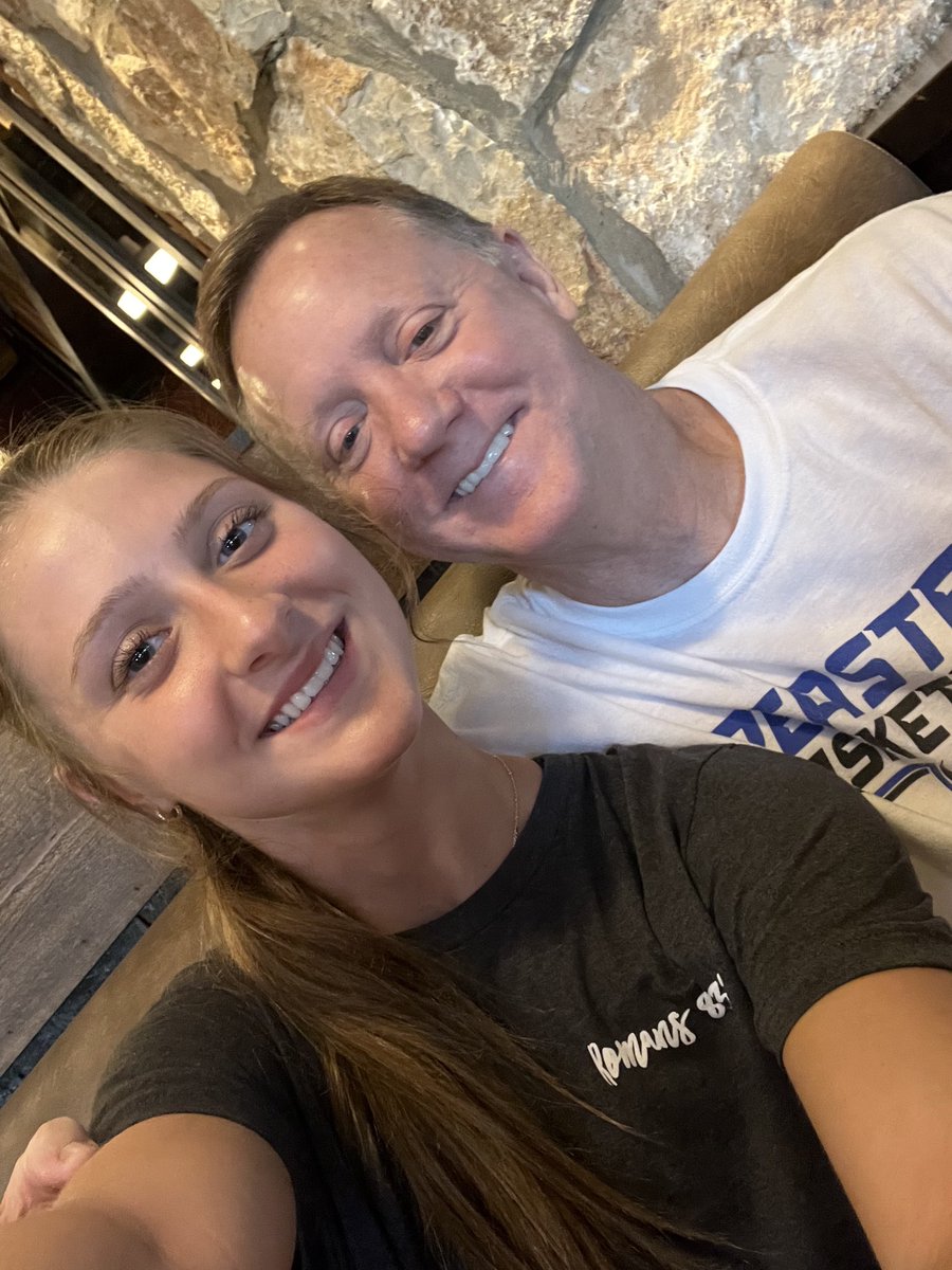 ClarkBosher's tweet photo. Happy 18th birthday to my daughter @BrooklynBosher! I sure do love her! https://t.co/aVAwXVIYj7